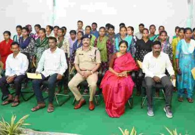 37 Maoists Surrender in Telangana : তেলেঙ্গানায় শীর্ষ নেতা-সহ ৩৭ জন মাওবাদী আত্মসমর্পণ করলেন