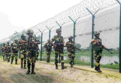 Indo-Bangladesh Border Fencing: সীমান্তে কাঁটাতার বসাতে পশ্চিমবঙ্গ সরকারকে ৩১ মার্চের মধ্যে জমি দেওয়ার নির্দেশ হাইকোর্টের