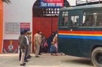 Bangladesh: ৩৮ জন অনুপ্রবেশকারীকে বাংলাদেশে ফেরত পাঠাচ্ছে উত্তরপ্রদেশ সরকার