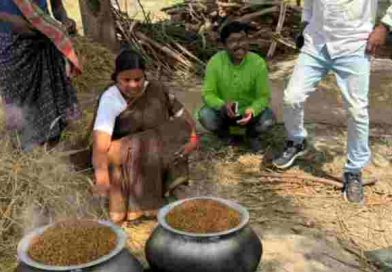 Chintamani Biha: প্রচারে বেরিয়ে ধান সেদ্ধ করলেন তৃণমূল প্রার্থী চিন্তামণি বিহা