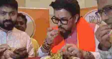 ভিত্তিহীন মিথ্যা প্রচার চালাচ্ছে তৃণমূল, মাছ-ভাত খেয়ে মমতাকে বিঁধলেন বিজেপির অনুরাগ ঠাকুর