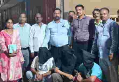 মুর্শিদাবাদে গ্রেফতার ৩ বাংলাদেশি অনুপ্রবেশকারী, ধৃতদের রাখা হলো লালগোলার নতুন হোল্ডিং সেন্টারে